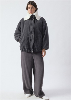 Jazy jakke Black American Vintage 